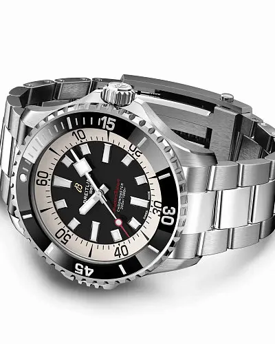 Breitling Superocean Automatic 46 A17378211B1A1